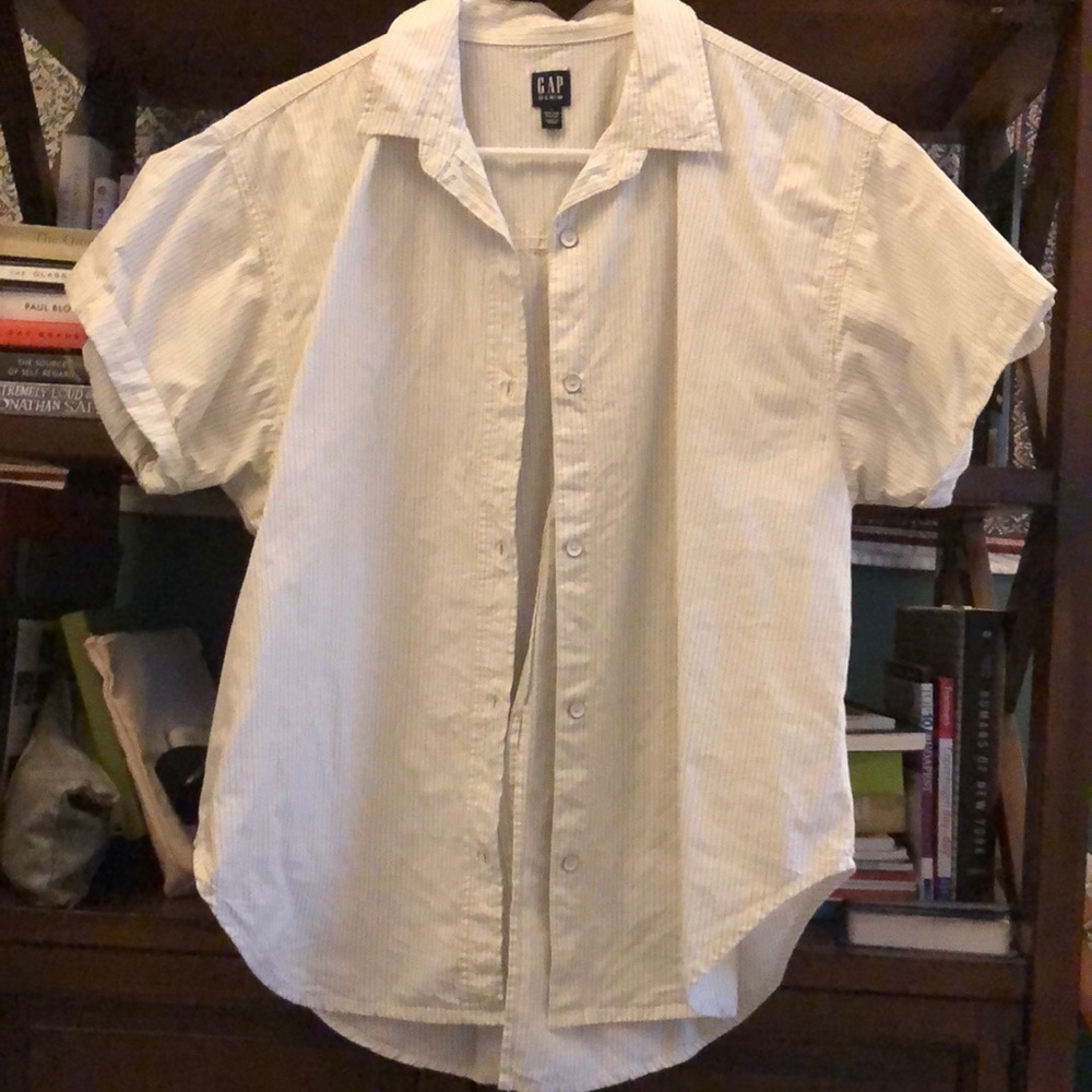 Gap Button Up T